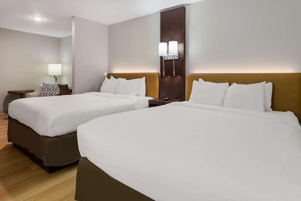 Quality Suites Lake Charles Downtown Eksteriør billede